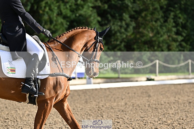 241023-154722-00770 - 010-Julia.Norman-SCOTCH.ON.THE.ROCK'Z