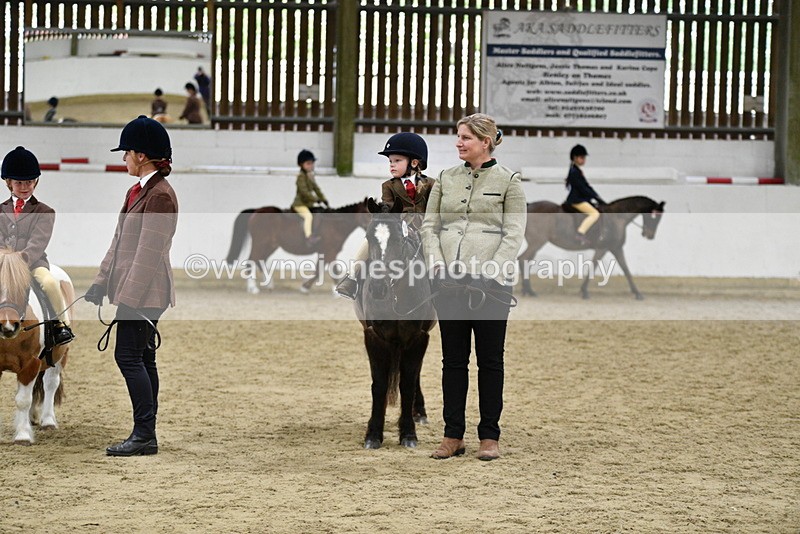 WJ5_7080 - Class 10 Childs Pony