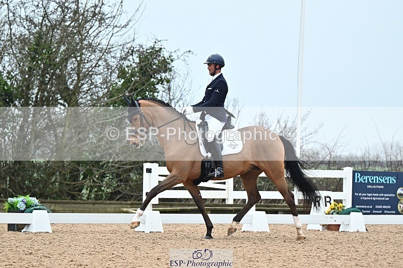 250214-100001-00739 - 129-Jezz.Palmer-Premier