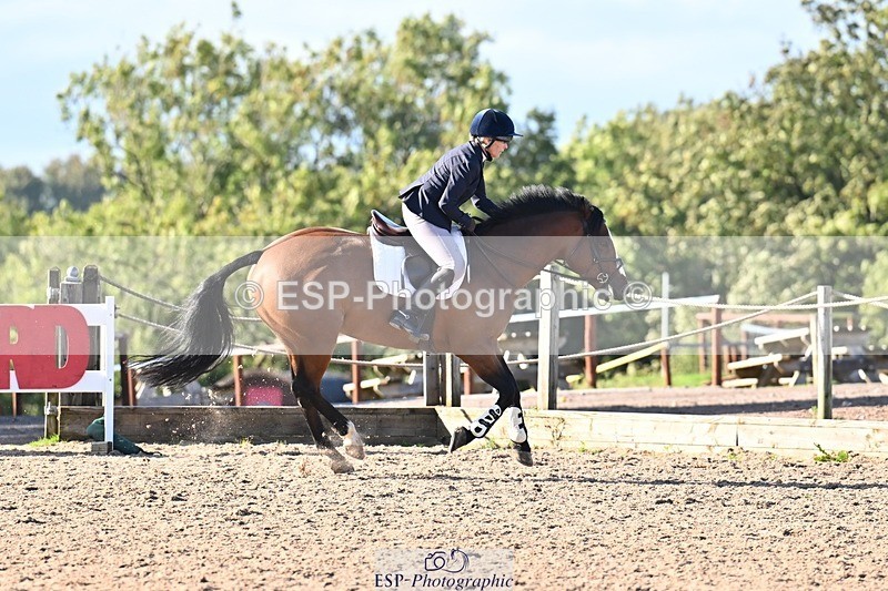 250920-164407-01933 - Cls 23 UnAffiliated 80cm Derby