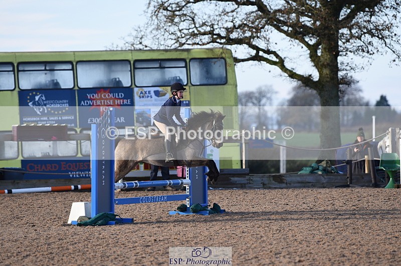 231202A-124408-01541 - Pairs