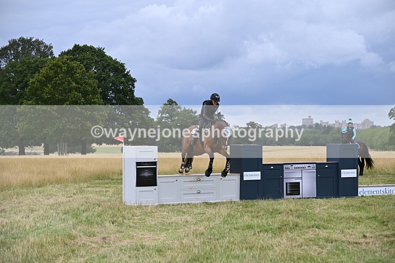 WJ6_3097 - Time at Jump 11:06 to 11:40