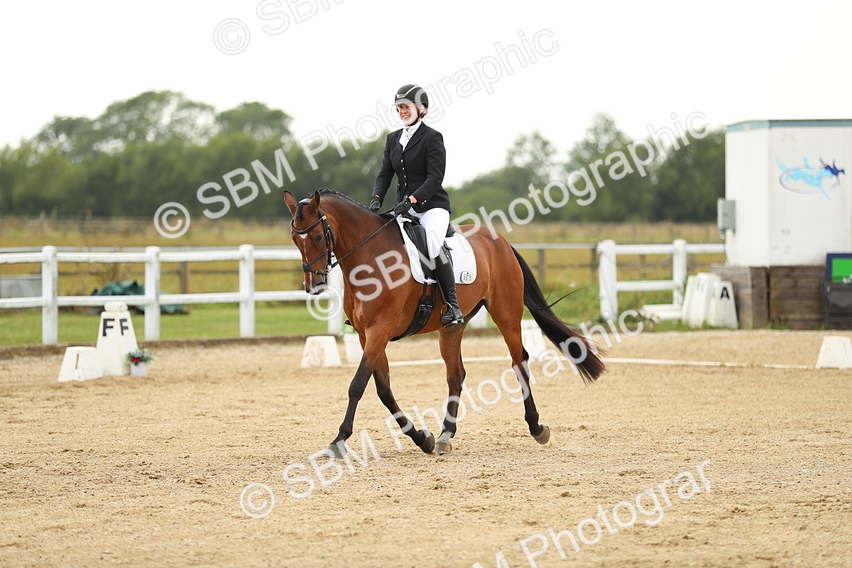 SBM_017713 - Class 13 - Novice 23 - 14.27-15.16