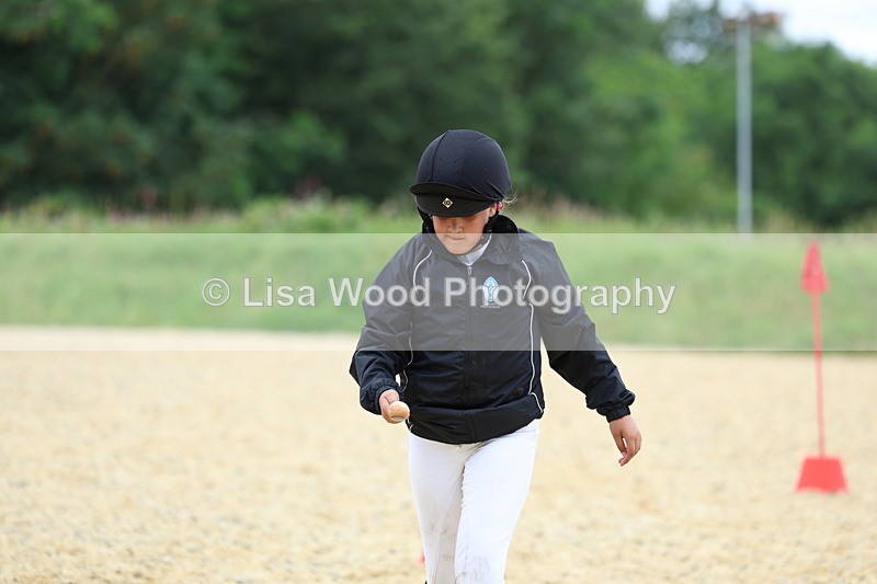 3E7A9944 - Egg and Spoon