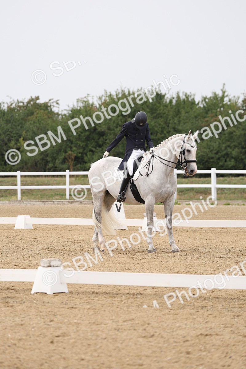 SBM_008147 - Class 10 - FEI INT I - 16.10-16.50