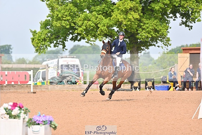 260509-104650-01679 - Cls 26a Snr Foxhunter