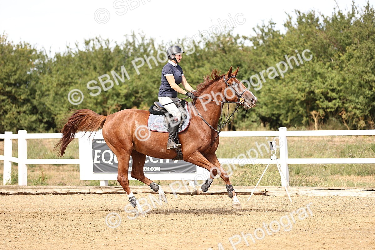 SBM_001056 - Class 4 - Senior Discovery - 1.00m Open