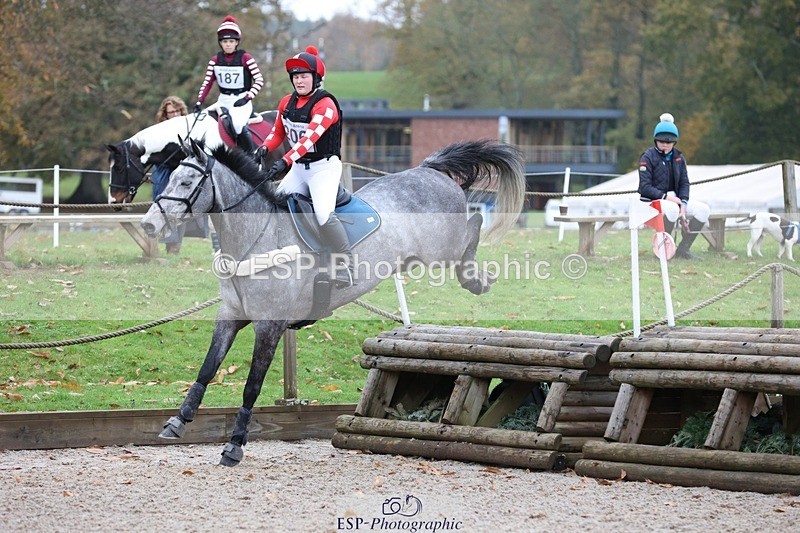 231118-134622-01994 - Cls 3 90cm