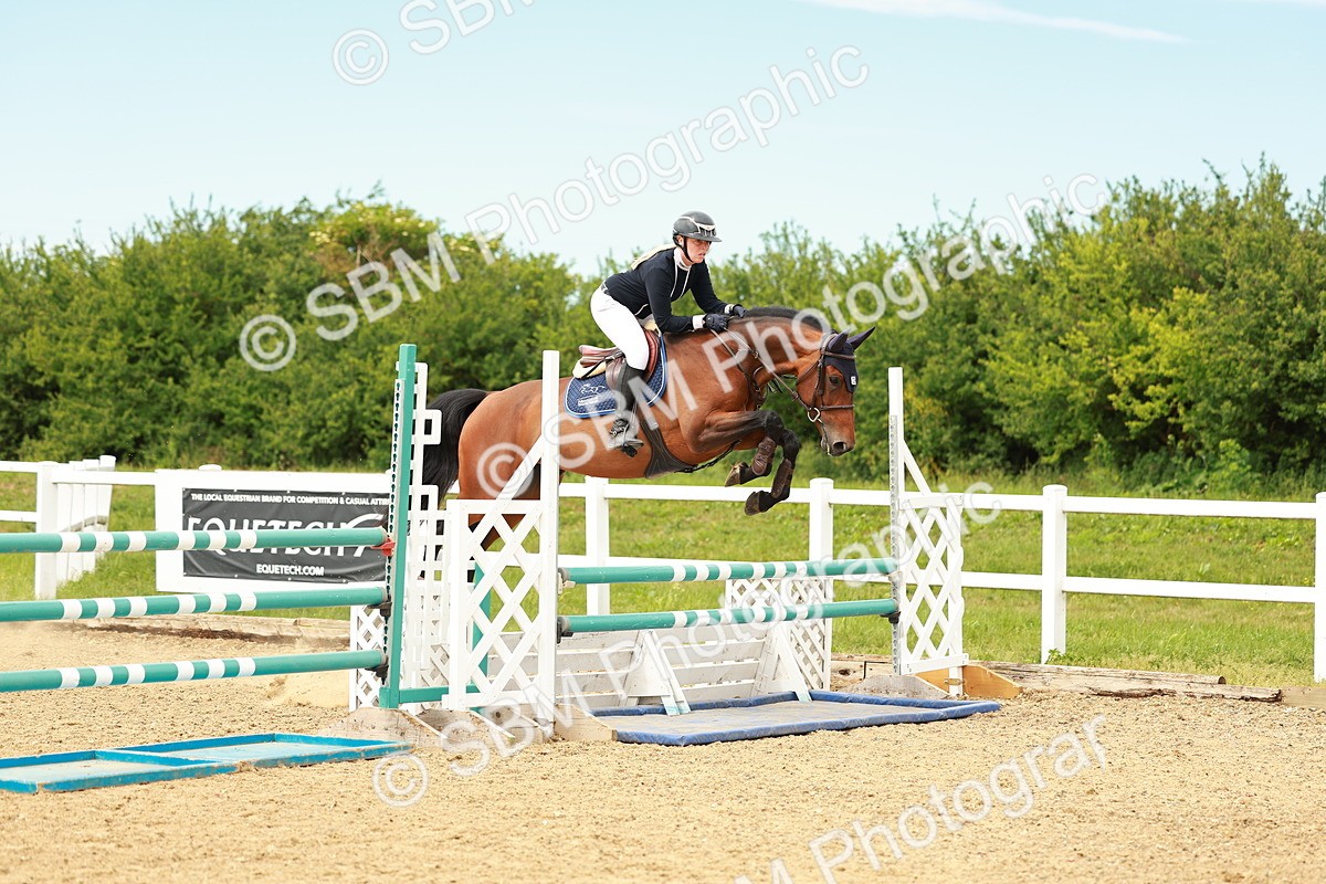 SBM_002120 - Class 4 - Senior Newcomers - 1.10m