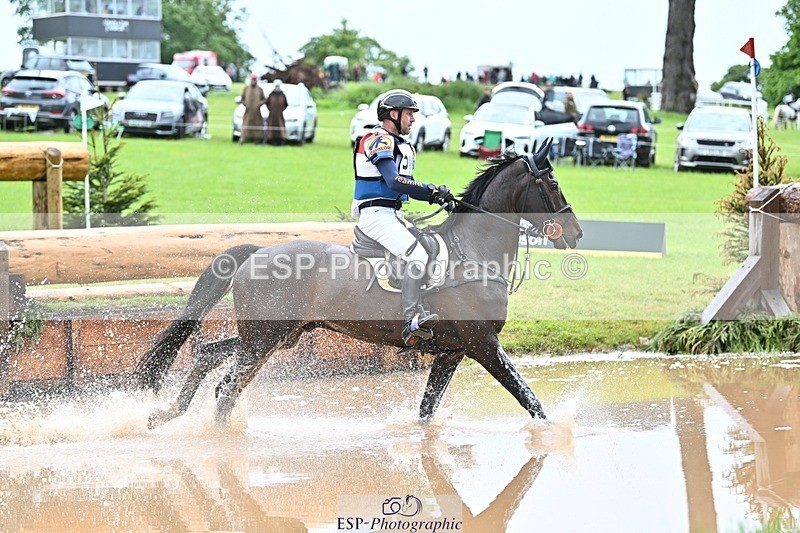 240526-145149-24227 - 514-CROSSBORDER_RADAR_LOVE-Raf_Kooremans