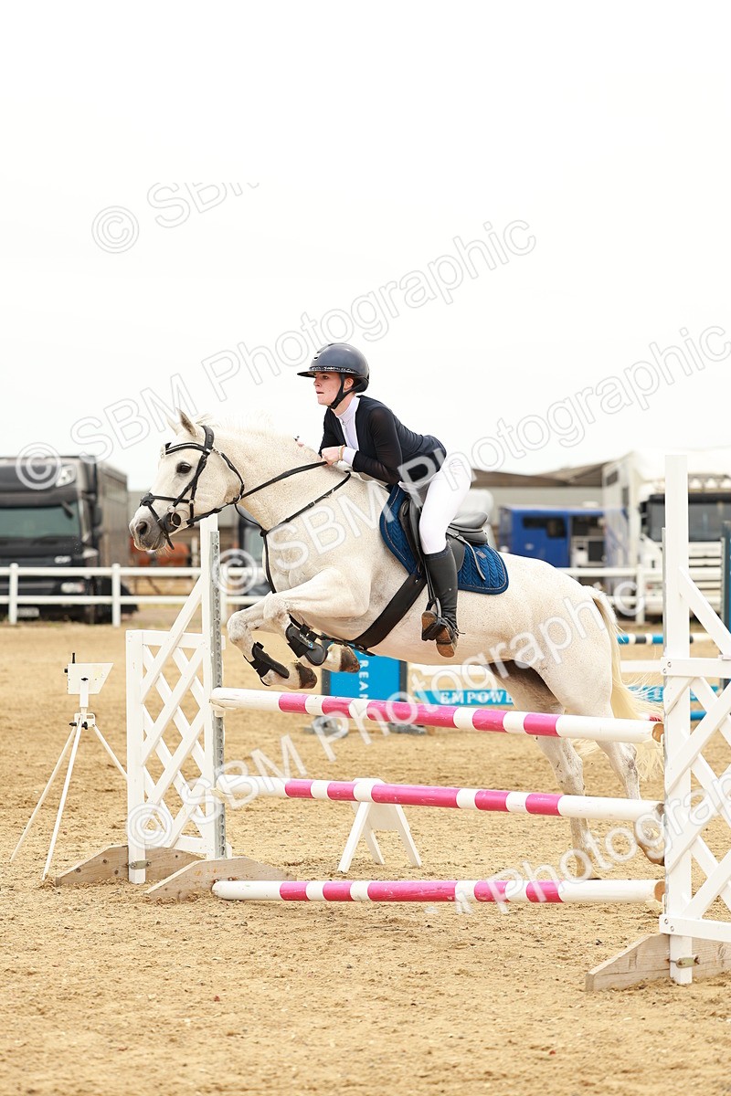 SBM_001440 - Class 3 - Senior Discovery - 1.00m