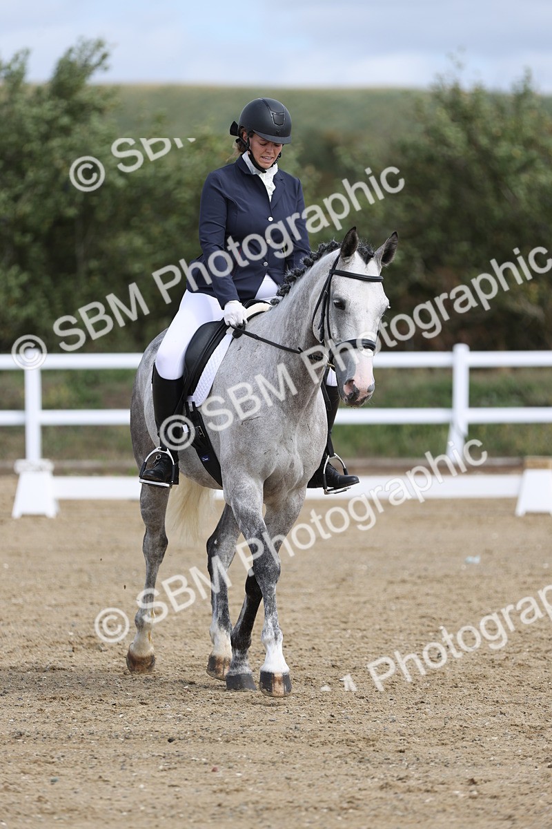 SBM_001520 - Class 2 - Intro 4 Champs - 10.56-11.44