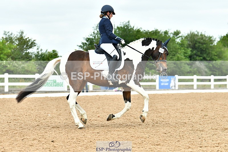 230701A-131125-06240 - Cls 8 Elementary 57