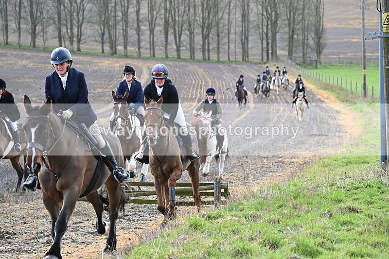 WJ6_8626 - Meet & Line One