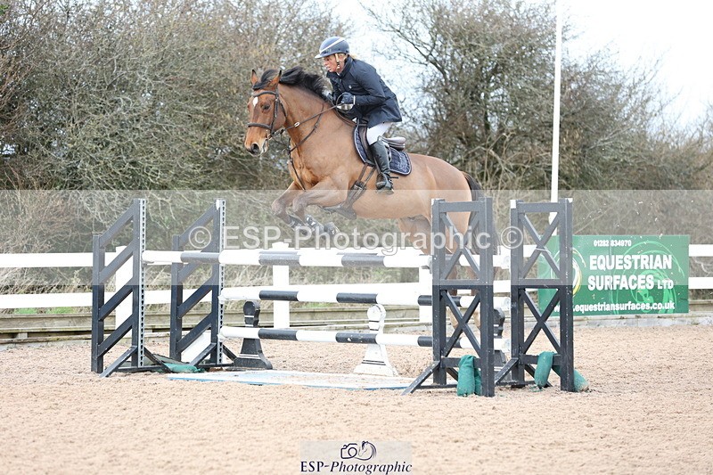 240223A-135905-01759 - Cls 5 Newcomers and 1.10m Open