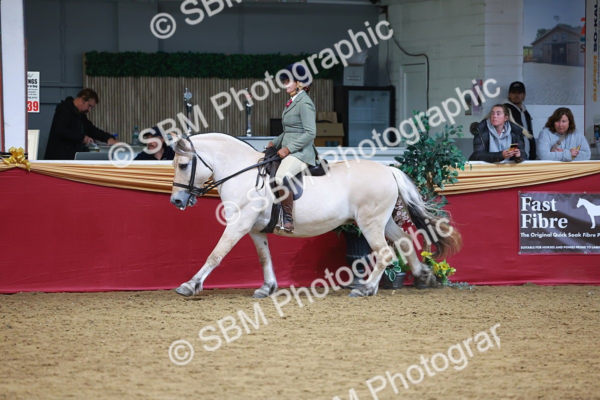SBM_05459 - Class 11R - Ridden Veteran