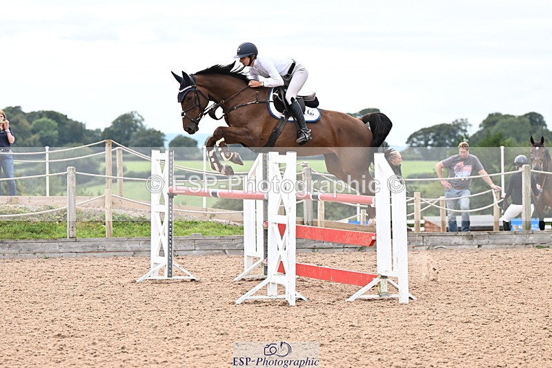240828A-161659-01320 - Cls 5 Snr Foxhunter and 1.20m Open