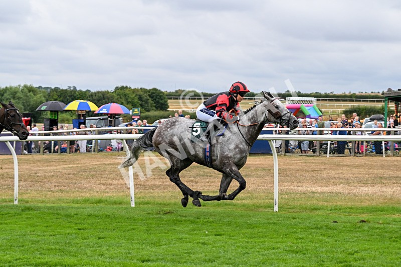 170826-Race 1-Stellarmasterpiece-8852 - Race 1 14.15pm Download The Raceday Ready App Amateur Jockeys' Handicap