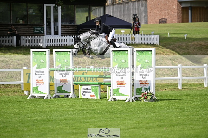 250613A-100732-00295 - Cls 1 Snr Newcomers and 1.10m Open