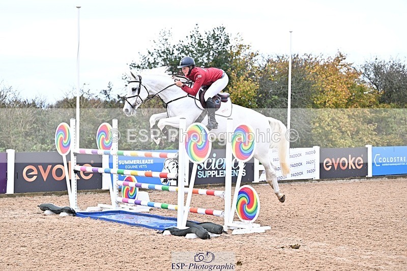 251029-135312-00594 - Foxhunter and 1.20m