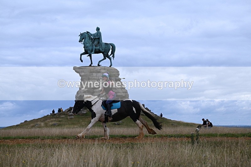 DSC_6563 - Time at Statue 12:45 to 13:15