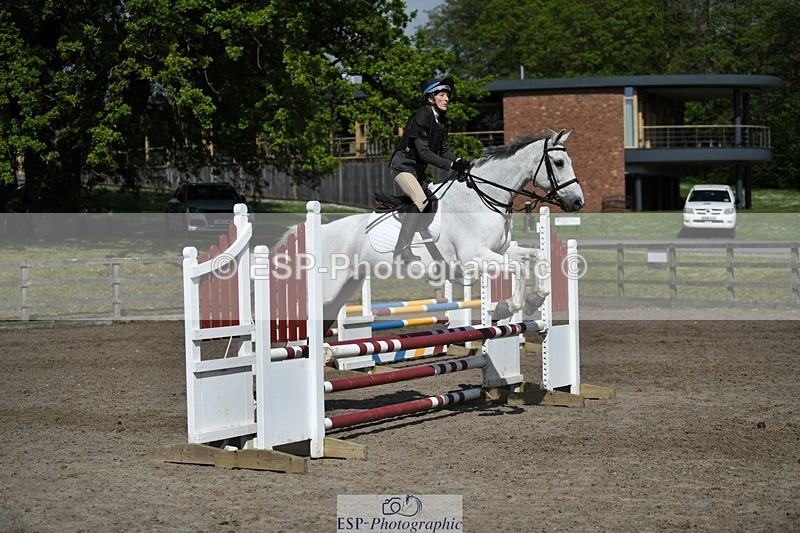 230512-102056-00504 - Cls 10 Snr 85cm Schooling