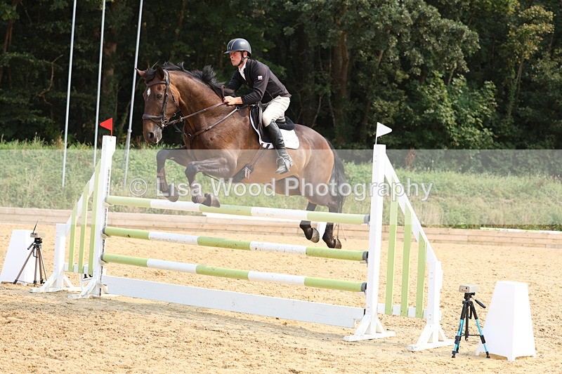 3E7A2647 - Class 9: Senior 1.15m Open