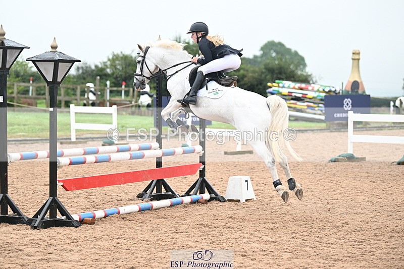 240907A-113639-01000 - Cls 2 Pony Small Team 70cm & 80cm