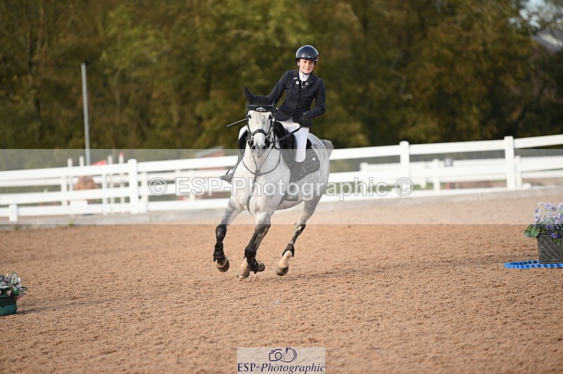 231015A-164142-09366 - Cls 27 1.10m Amateur Q 2nd R