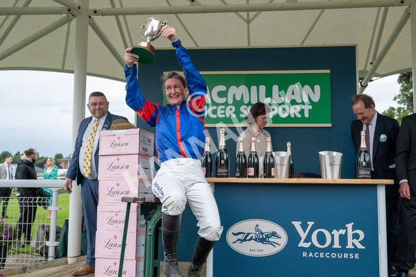 150624-Race 1-Lord Melbourne-4640 - Race 1 1.50pm Queen Mother's Cup Handicap