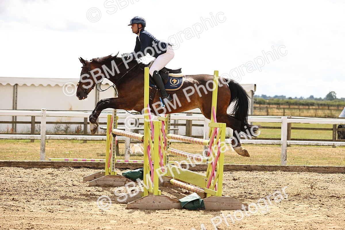 SBM_026753 - Class 13 - Senior Newcomers - 1.10m