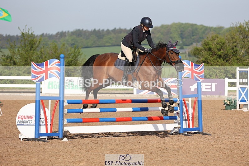 240510A-083908-04338 - Cls 13 British Novice and 90cm Open