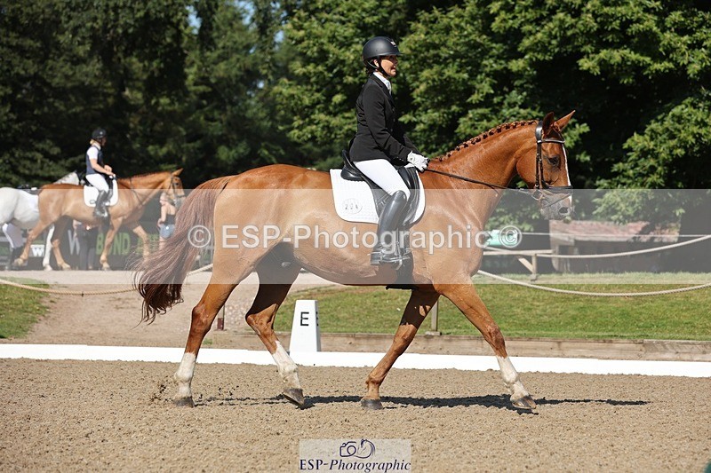 240719-093724-00205 - 264-Kate_Lewis-freeloader