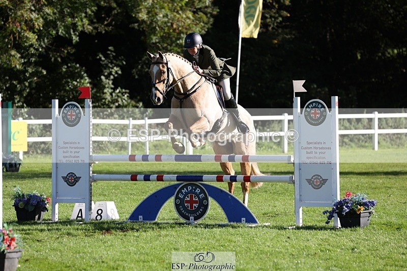 231022-104354-24700 - 612-CORRIEVIEW.MERLIN.MAGIC-Jane.Rogers-TrotUp+SJ