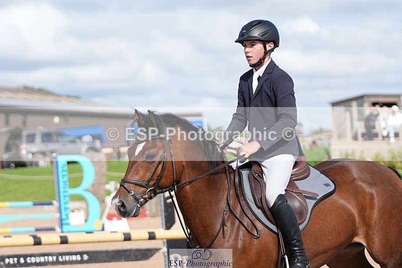 250921-114546-02542 - Cls 6 Pony Newcomers and 1m