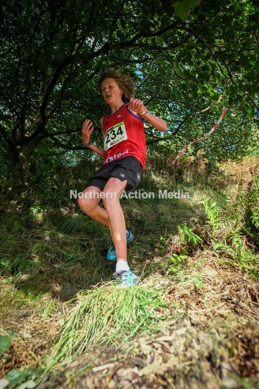 DSCF4956 - Reeth fell race age grades