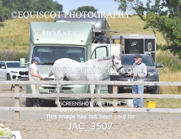 JAC_3507 - CLASS 3 Senior British Novice/ 90cm Open