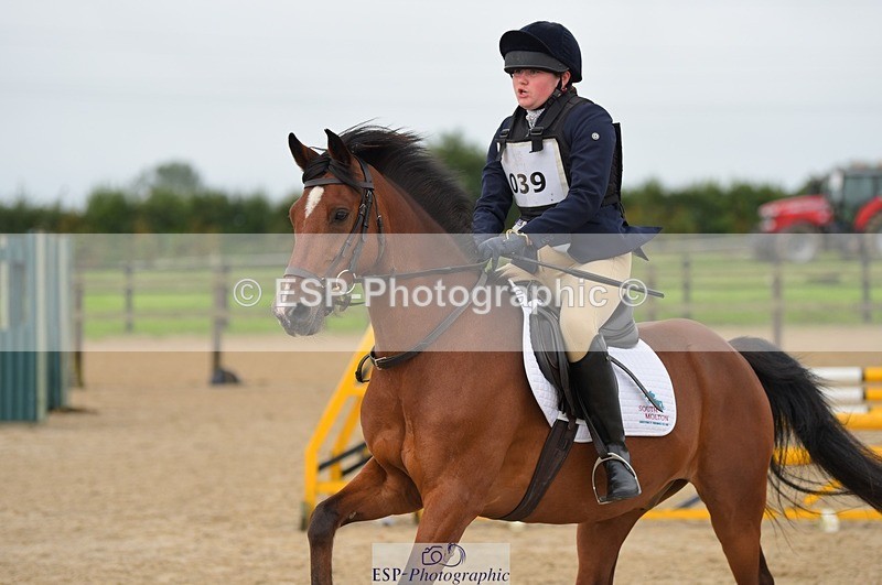 230730-093022-00131 - Class 02 70cm Jumiors