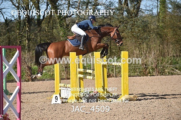 JAC_4509 - CLASS 11 SAT Andrew Hamilton Coach, RHS Foxhunter Championship Qualifier
