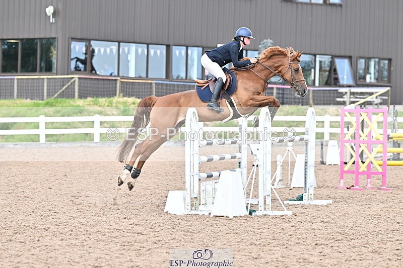 240605A-155753-00996 - Cls 5 Foxhunter and 1.20m Open