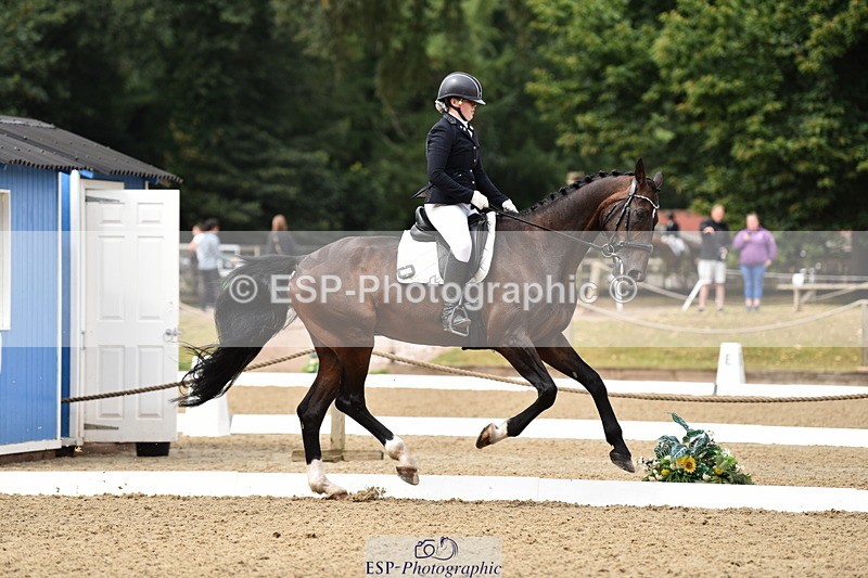 140110A-003330-10656 - 124-Latisha.Nazaruk-Southern.Cross.Brunei