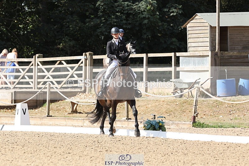 250809A-102415-02381 - 104-Emily.OrmerodFLS.Samphire