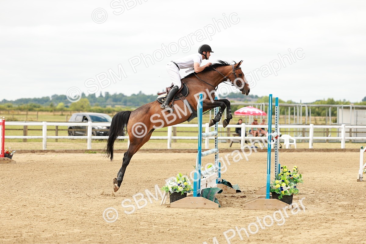 SBM_017343 - Class 21 - Senior Newcomers Championship 2d Rd