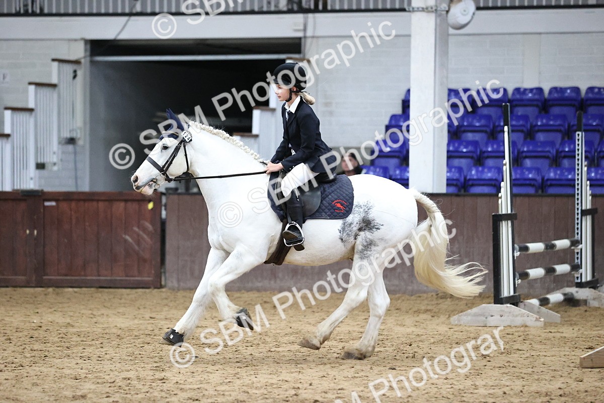 SBM_001402 - Class 5 - Henlow Veterinary Hospital 70cm