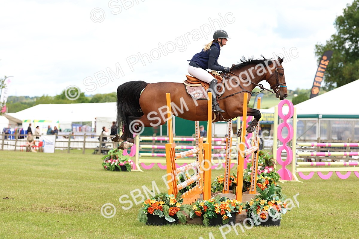 SBM_13719 - Class 206 - Senior Newcomers - 1.10m Open