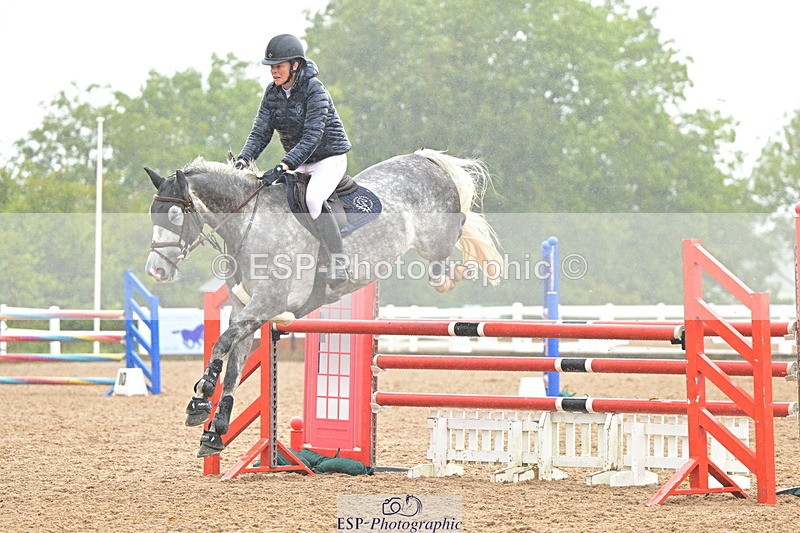 240925A-131954-00825 - Cls 4 Newcomers and 1.10m Open