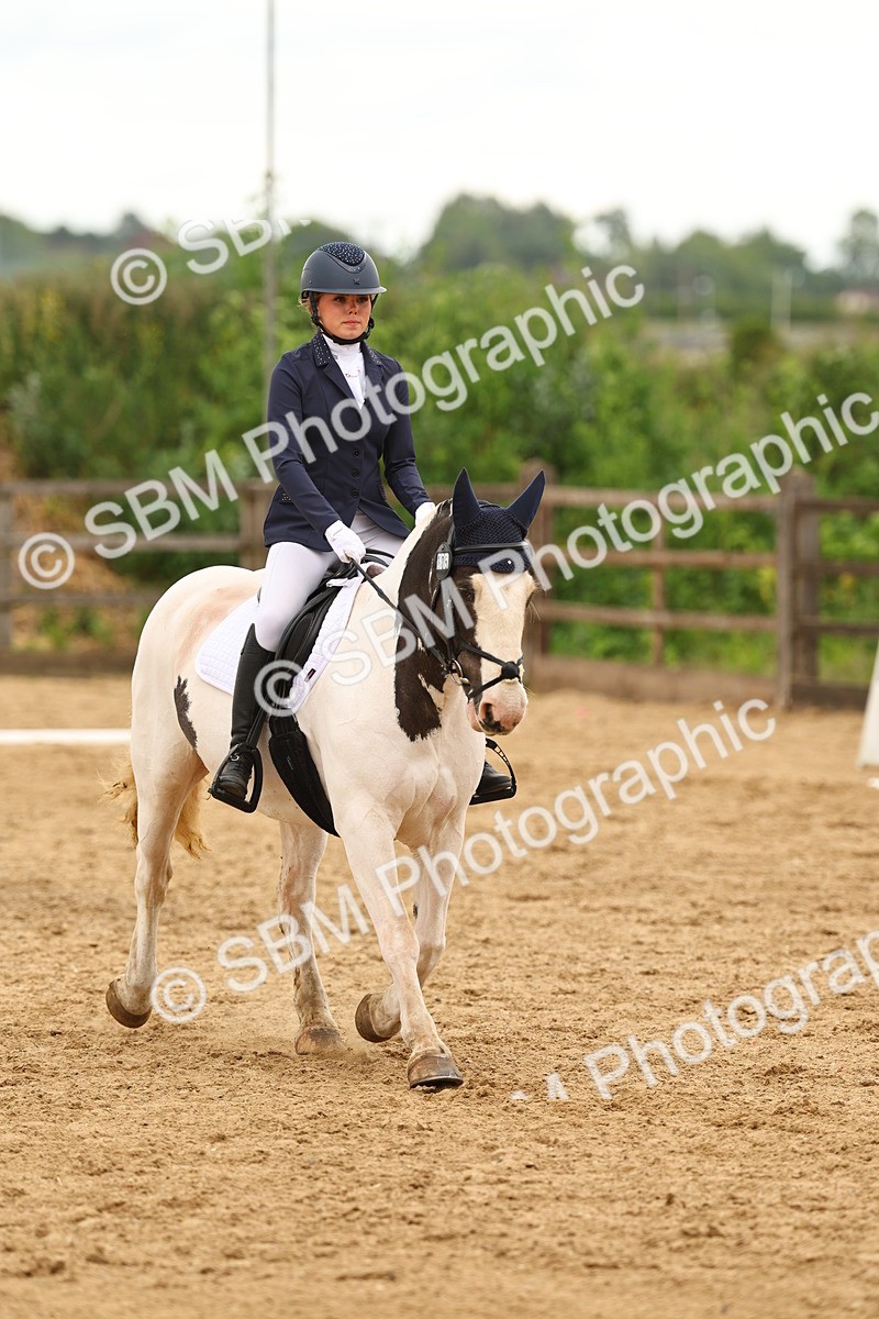 SBM_003376 - Class 7 - Novice 2