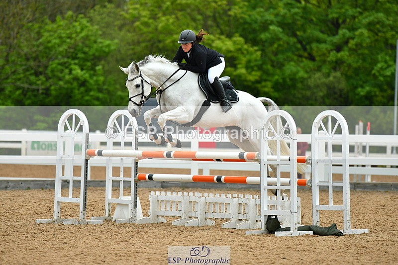 230514A-162520-03567 - Cls 31 1.05m Amateur Quali