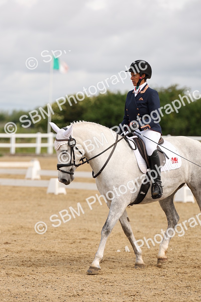 SBM_001115 - Class 1 - Prelim 4 - 8.00-10.20