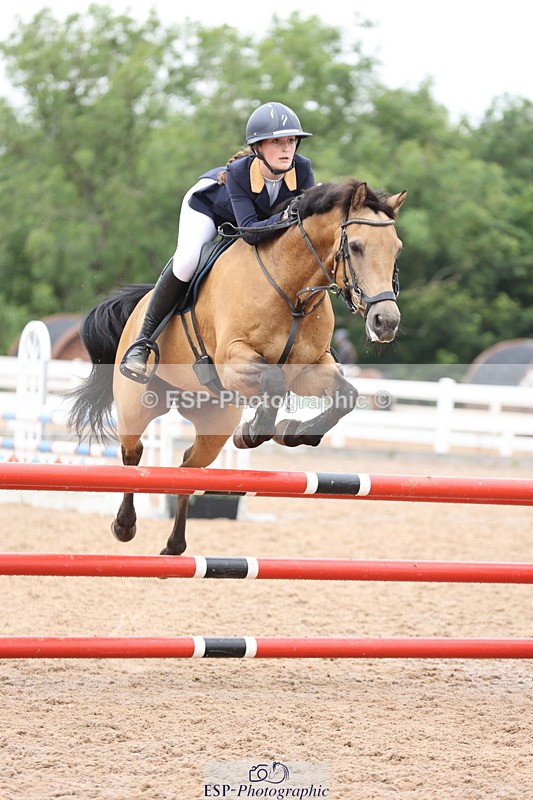 240630A-105353-12432 - Cls 31 Discovery and 90cm Open